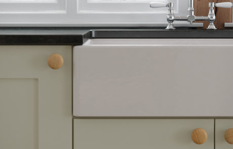 georgia-painted-mussel-kitchen-belfast-sink
